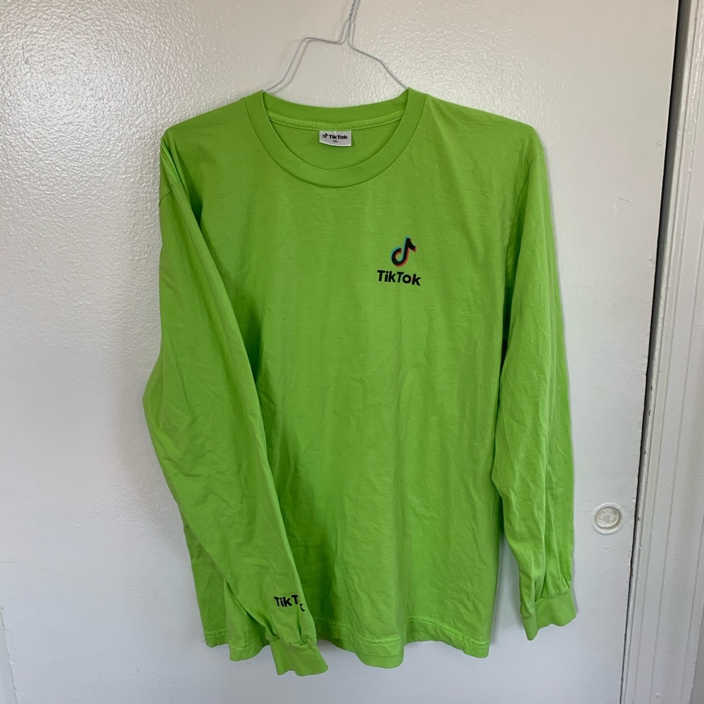 XL lime green TikTok cotton t shirt long sleeve